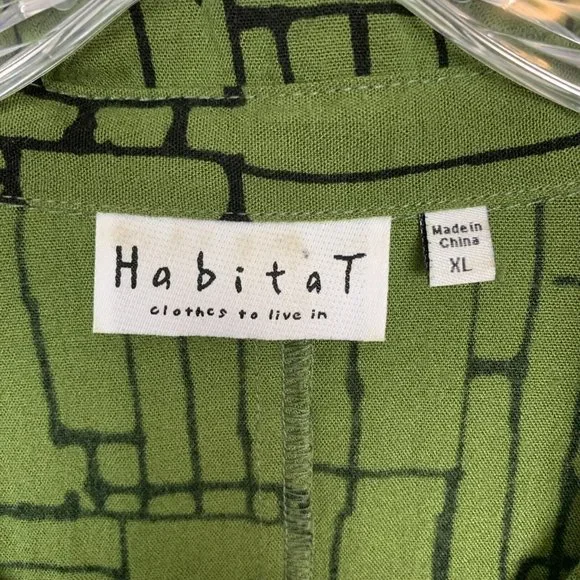 Habitat XL Green/Black Abstract Pattern Tunic Top - Picture 2 of 11